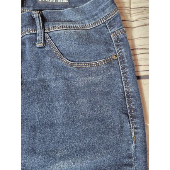 Curve Appeal Sz 8/29 High-Rise Minimalist Jegging Medium Wash Stretch Denim - Picture 3 of 11